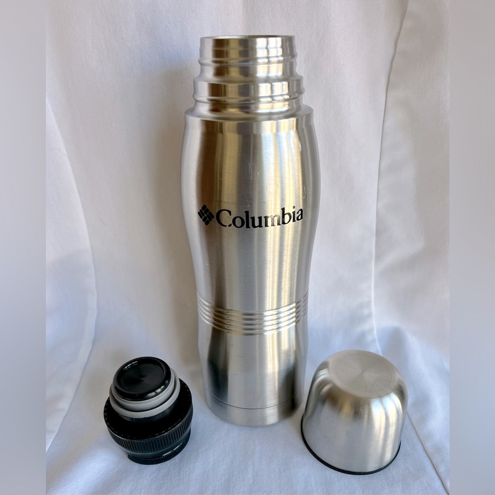 Columbia Stainless Steel Vacuum Bottle. Insulated Double Wall Thermal Bottle